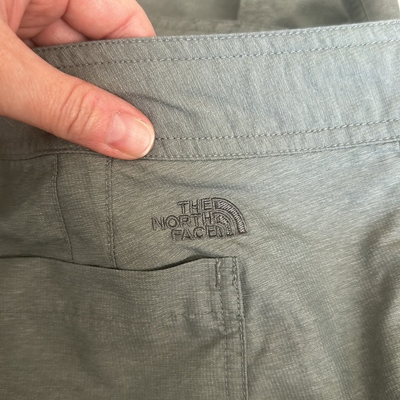 The North Face Straight Leg Pants, EUC, size 12 - Picture 6 of 7